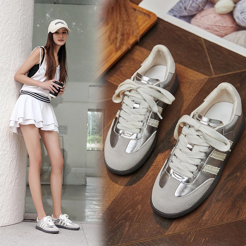 

Yuexinwang кожаные туфли на плоской подошве для женщин Huizhou, виноградная мать с той же доской, повседневная весенняя новая универсальная немецкая обувь для тренировок, женская 34 белый