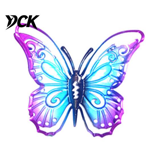 Outdoor Garden Hanging Decor Metal Butterfly Wall Decorations, Art Sculpture, Indoor Living Room Accents Weatherproof for Patio Fence Home Yard