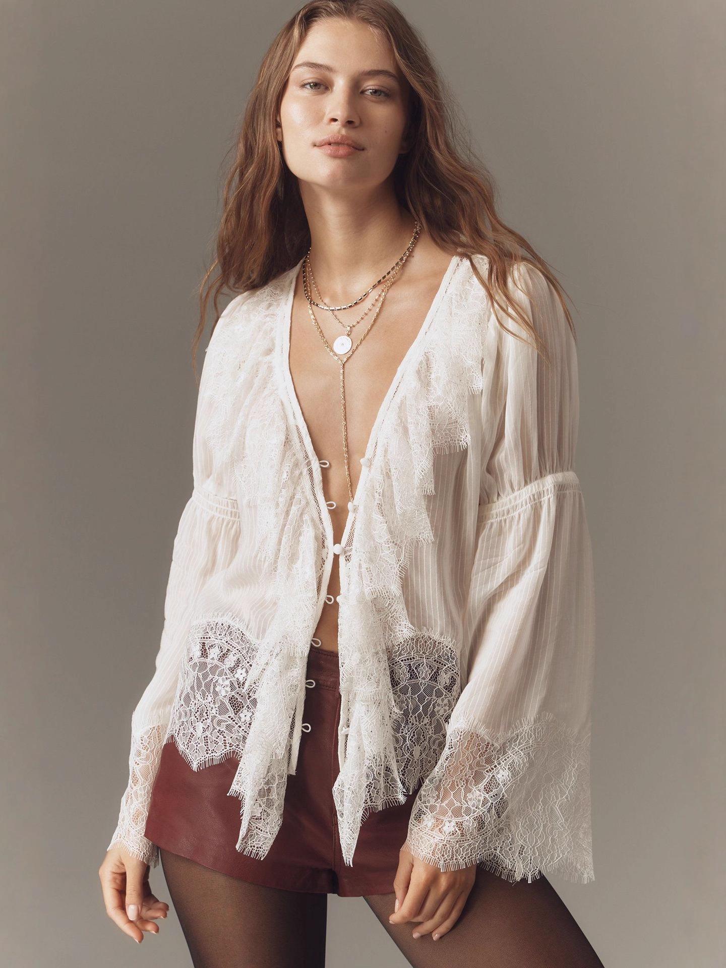 Осенний европейский и американский топ с кружевной отделкой 2025 абрикосовый