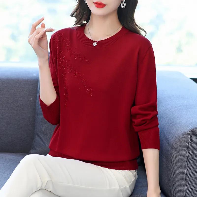 Women's Autumn Short Knitted Sweater for Middle Aged and Elderly Mothers, Large Round Neck Base Sweater