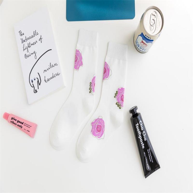 Ladies Spring Summer Romantic Rose Fresh Flowers Black and White In The Tube Socks