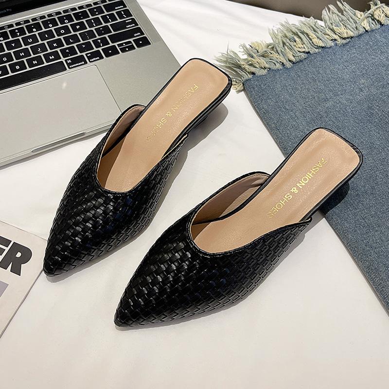 Fashion Women's Baotou Slippers Shoes Summer Beach Shoes for Women Pointed Toe Flat Bottom Ladies Sandals Fashion Baotou Slippers