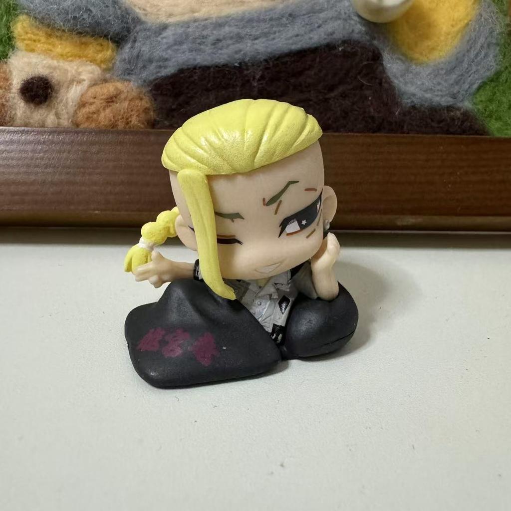 Japan Capsule Tokyo Revengers Suit Pendant Ornament Manjiro Sano Finished Product Action Figure MODEL Gashapon Toy