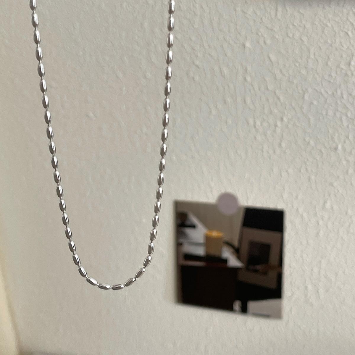 

Ожерелье из стерлингового серебра 925 пробы, универсальное, легкое, роскошное, элитный нишевый дизайн, рисовые бусины, цепочка на ключицу от холодного ветра не выцветает 925 silver