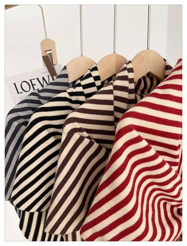 2025 Wool Blend Striped Triangle Shawl Women's Warm Thick Knitted Outerwear