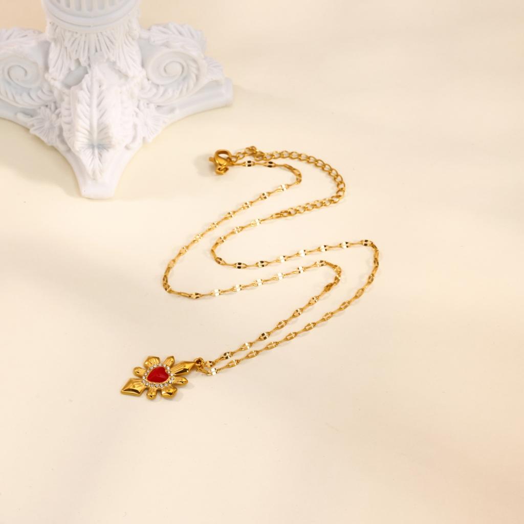 Cute Heart Pendant Necklace for Women Red Love Dijes Gold Color Collares Long Stainless Steel Chains Excellent Quality