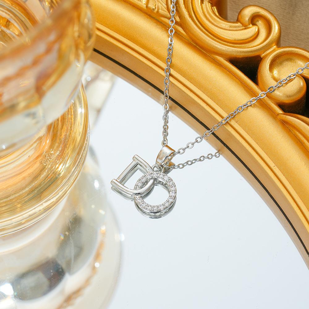 Geometric Zircon Necklace Simple Design Interlocking Round Square Clavicle Chain New Trendy Niche Set