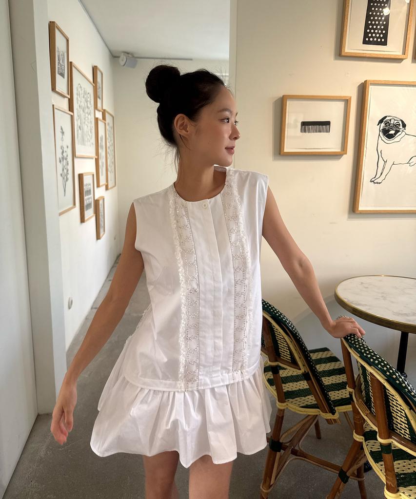 Lapineatteullie White Shirt Dress