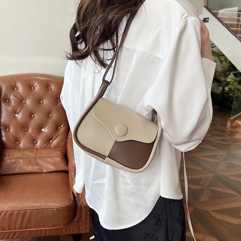 Summer Fashion Shoulder Bag New 2024 Trendy Square Shape With Stitching