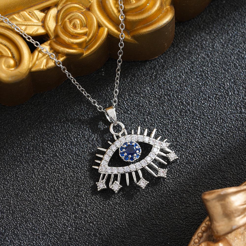 Electroplated Copper Necklace with Zirconia Demon Eye Pendant - Versatile Women's Fashion Jewelry.