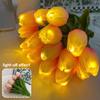 LED-beleuchtete künstliche Tulpenblumenlampe Real Touch Fälschung Tulpenstrauß Nachtlicht mit Band für Valentinstag Ostern Heimküche Hochzeitsdekoration