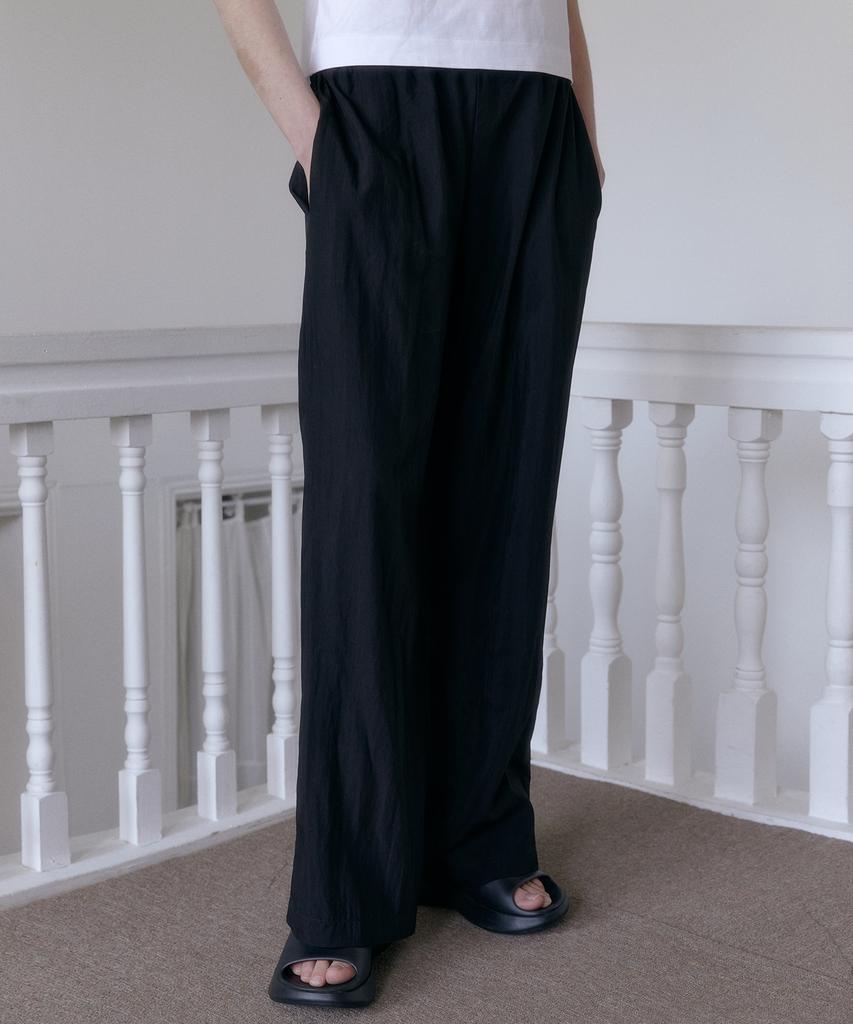 38COMEONCOMMON Nylon Banding Pants (Black)