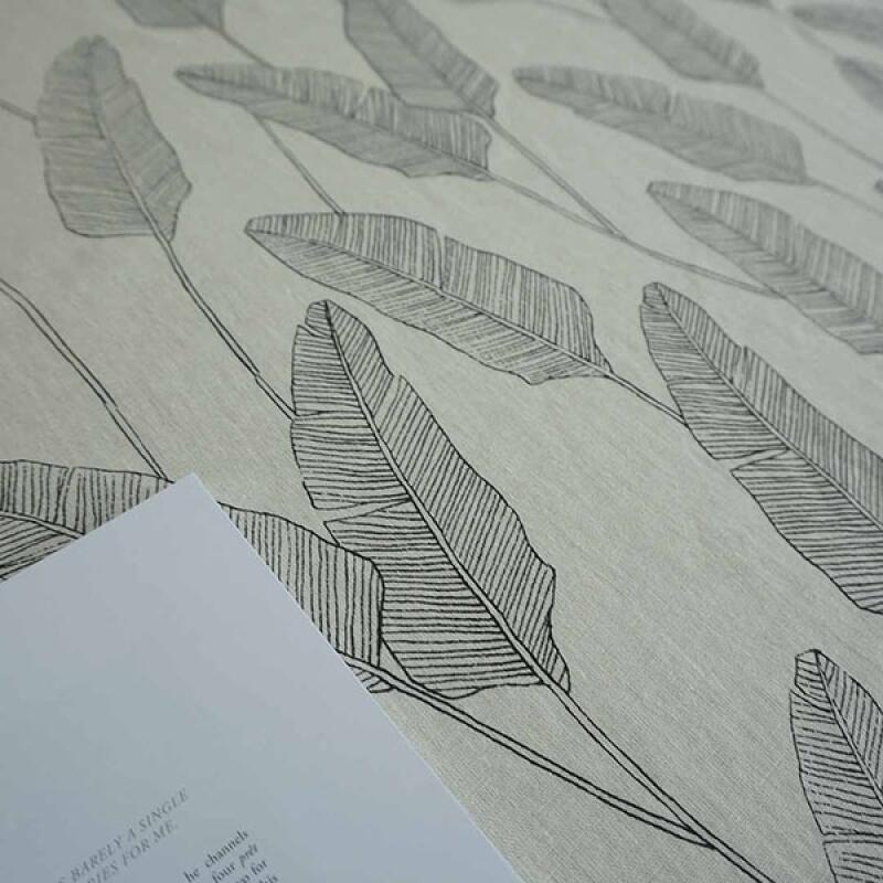 Featherleaf Linen Tablecloth 125x125 (2 colors) Blue