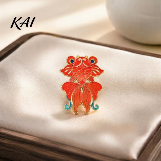 Decorative Metal Lapel Pin Chinese Style Paper Kite Brooch, Enamel Butterfly Goldfish Swallow Retro Badge, for Clothing Scarves and Bags Badge