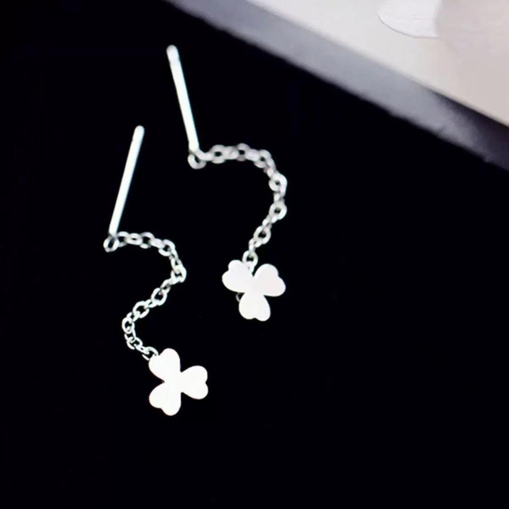 New Versatile Silver Four-Leaf Clover Earring: Korean Style Women's Medium Long Simple Leaf Chain Accessories