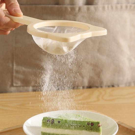 Kitchen Filter Funnel with Detachable Filter Wide Mouth Food Strainer for Oil & Liquid Pouring Easy-Grip Handle Home Cooking Helper