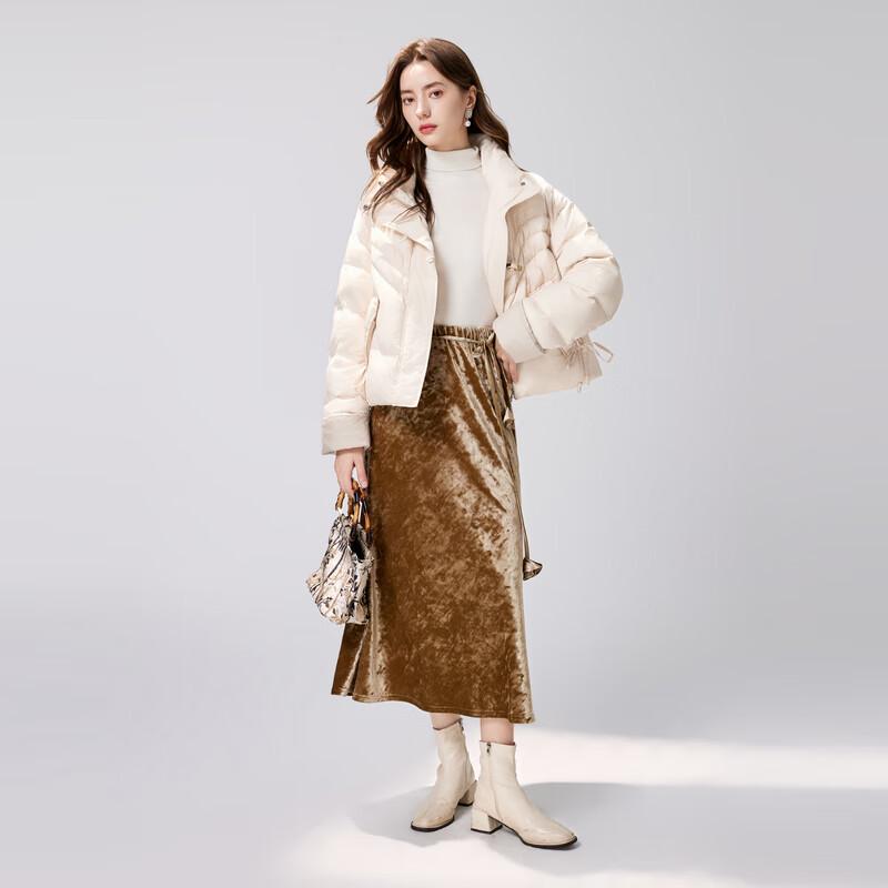 Qiusui Yiren Women's Short Toggle Down Jacket