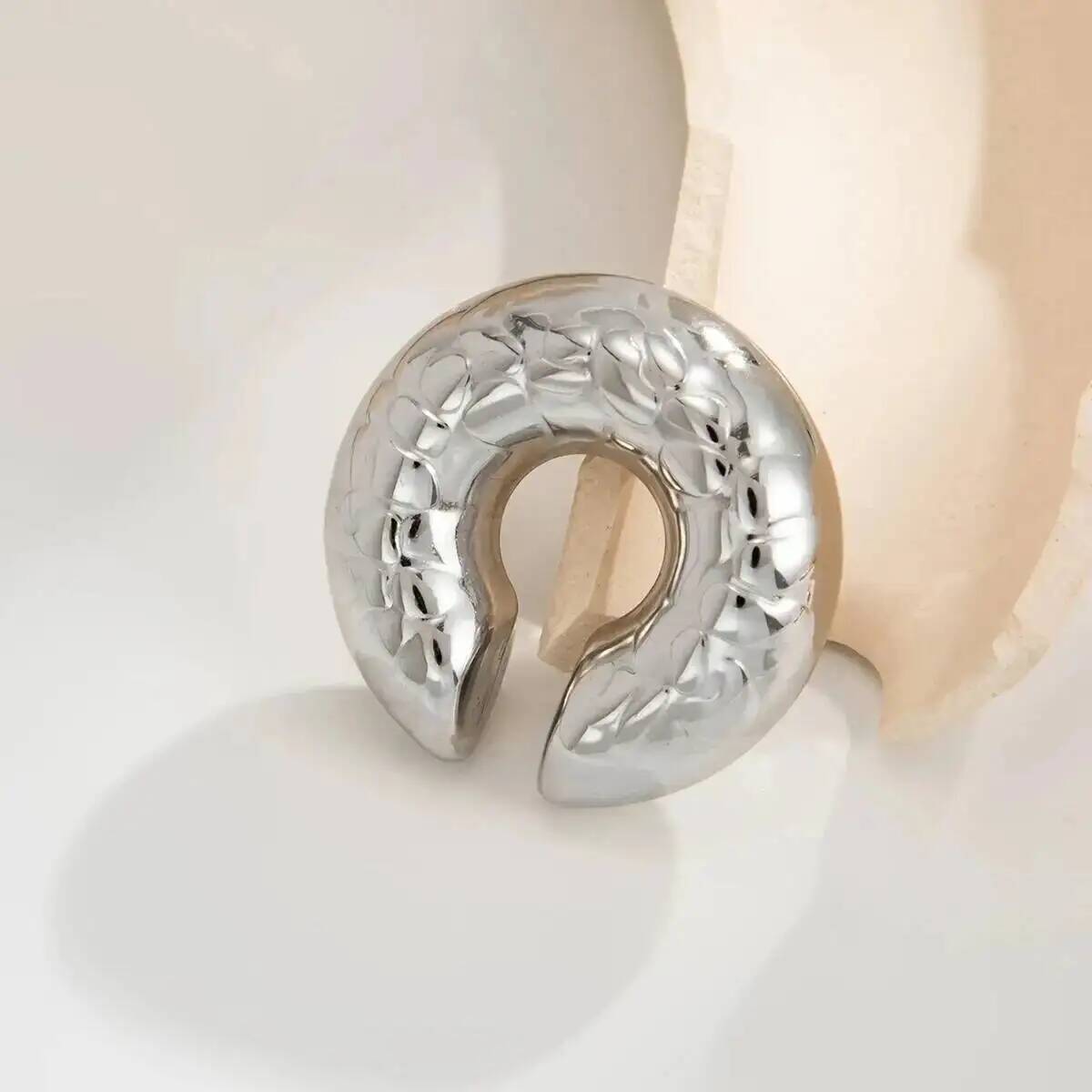 

SHIXIN Punk Vintage Chunky Geometric C Shape Ear Cuff Stainless Steel Metal Texture Thick Non Piercing Ear Clip Women Jewelry
