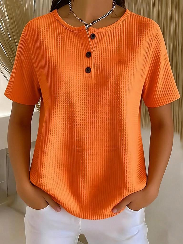 Plus Size Women's Solid Round Neck Short Sleeve Casual Top with Button Detail