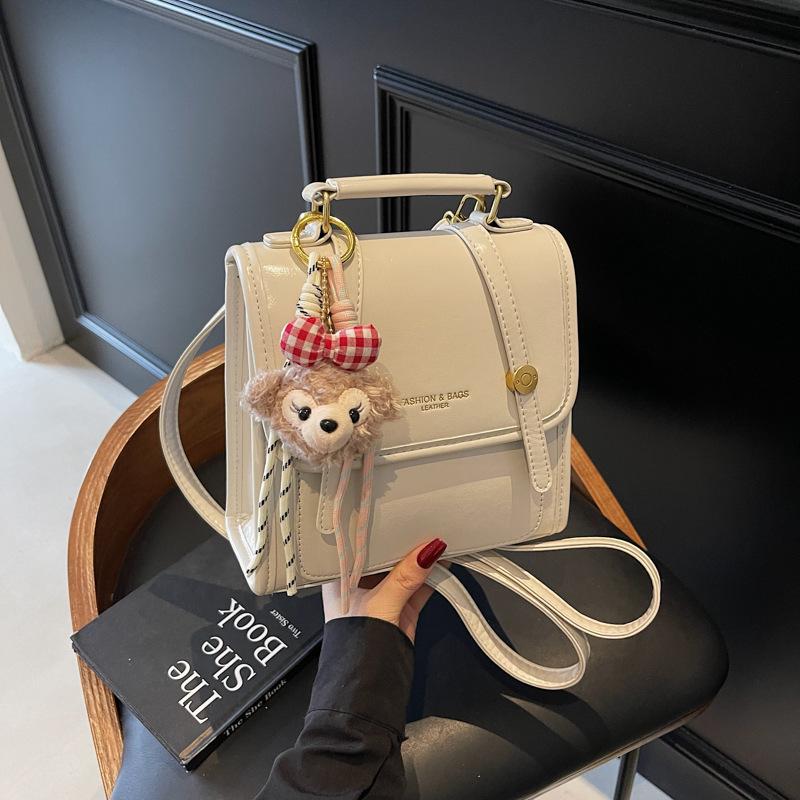 Niche Women's Backpack New Versatile Backpack Summer Popular Exquisite Small Schoolbag