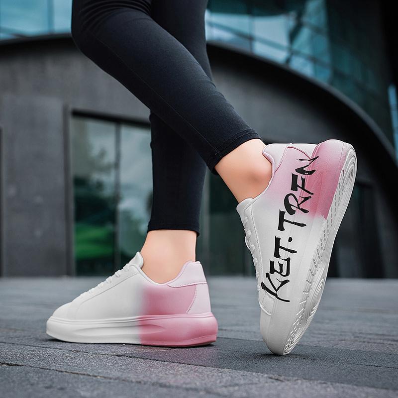 Autumn Trendy Unisex Casual Sneakers Low Top Lace-up Skateboard Shoes Men Comfort Platform Men's Designer Sneakers Hip Hop Shoes