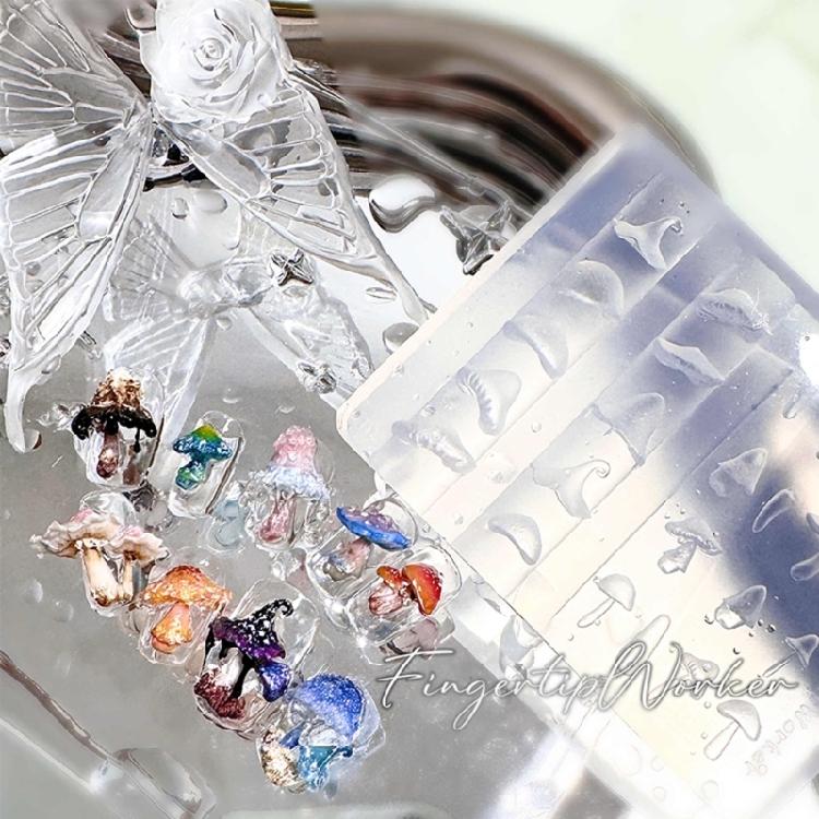 Multipurpose Nail Art Template Tool Mushroom Silicone Nail Art Mold Embossing Carving Templates for Nail Enthusiasts