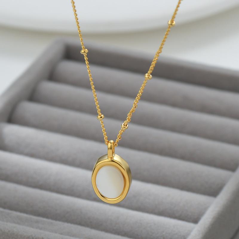 Necklaces Zirconia Temperament Collarbone Chain for Women Charms Fashion Vintage Pendant Jewelry Popular Accessories