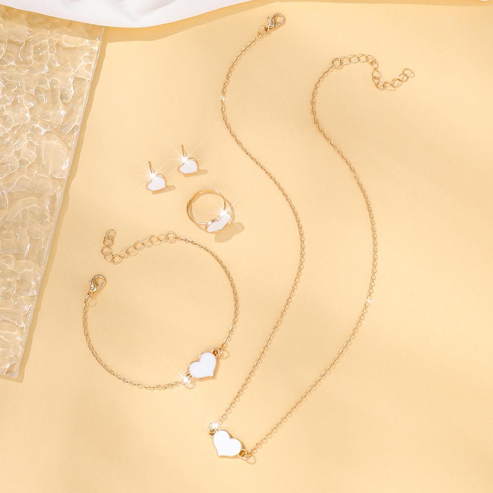 

5 Piece Set Of Women s Fashionable And Simple Heart-shaped Necklace, Ring, Bracelet, Earring Set, Temperament Zircon Accessorie