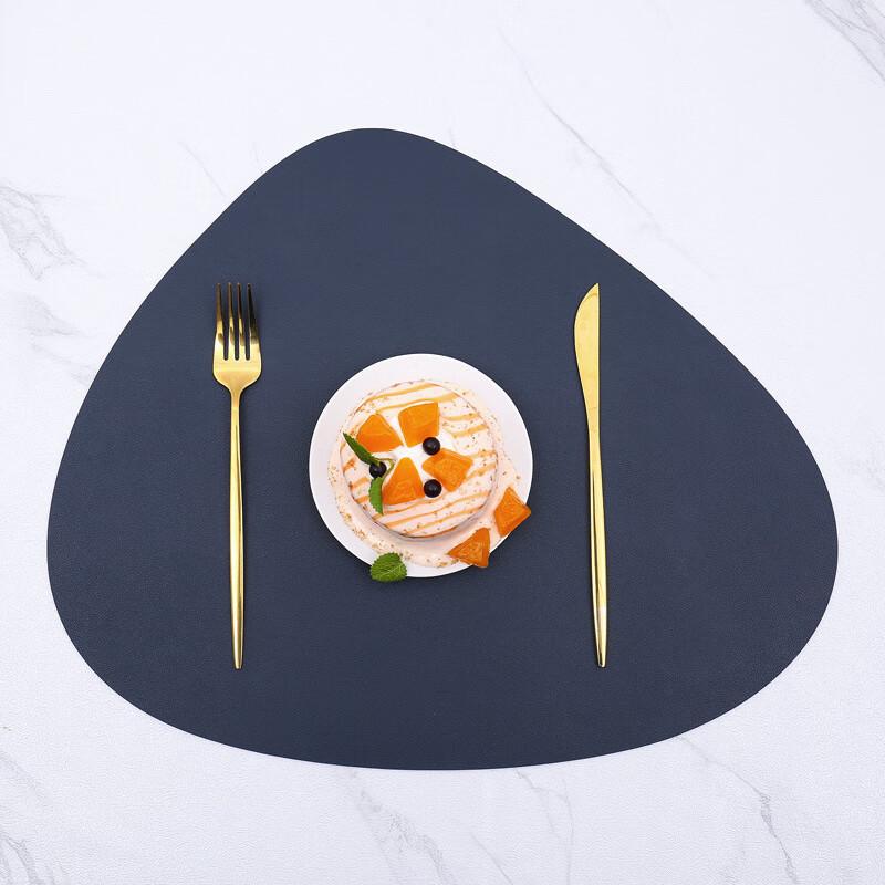 

ZISIZ Набор кожаных плейсматов и подставок в форме капли воды