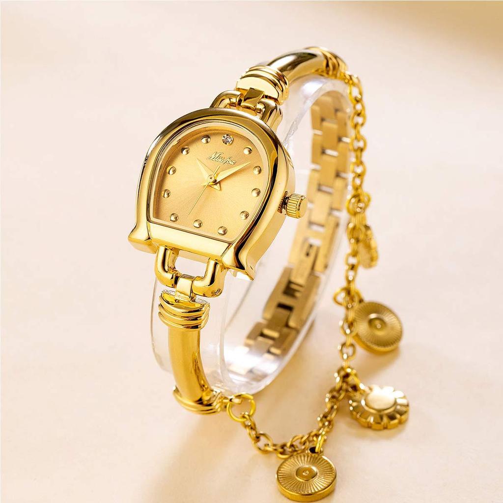 Waterproof Exquisite Bracelet Quartz Watch Ladies' Fashion Accessories Niche High-end Quartz Watch