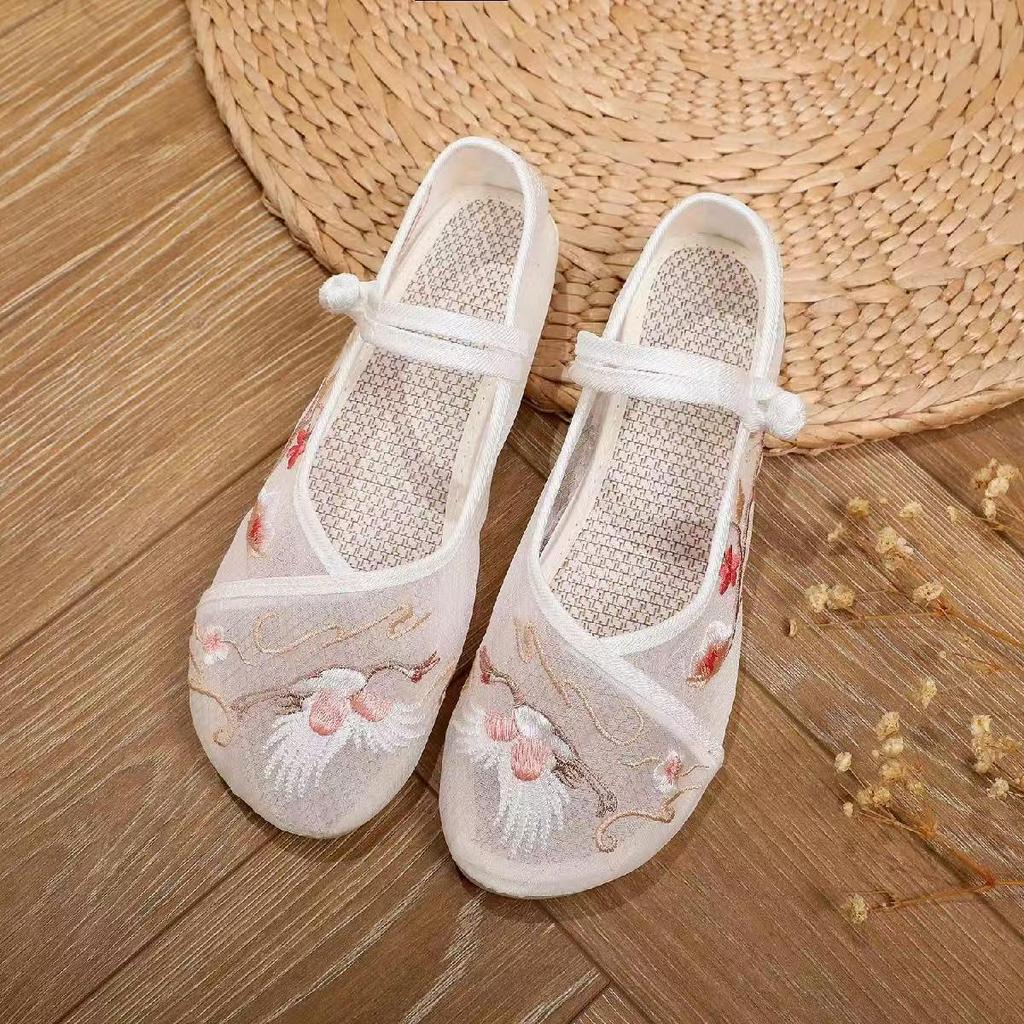 Woman's Summer New Mesh Flat Sole Embroidered Shoes Soft Sole Breathable Lightweight Mary Jane Shoes Round Toe Hanfu Shoe Sandal