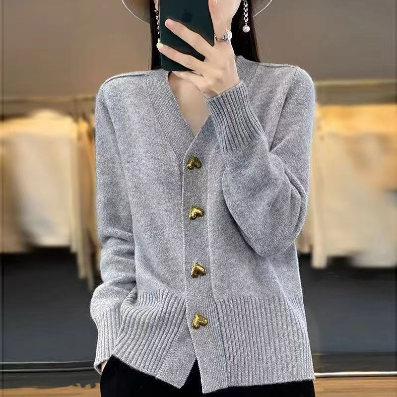 Women's clothing autumn and winter new solid color long-sleeved V-neck knitted cardigan love solid color sweater jacket women