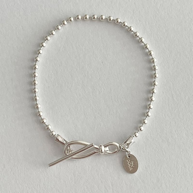 NUDOOR Knot Toggle Ball Bracelet