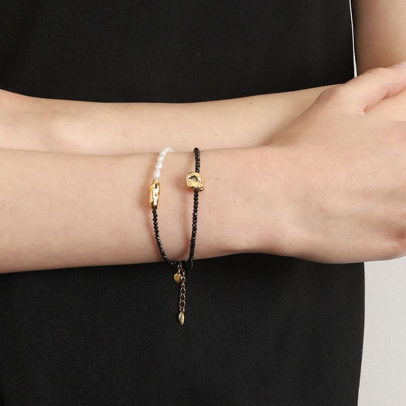 Ozel Silver925 Black Spinel Bracelet PS078