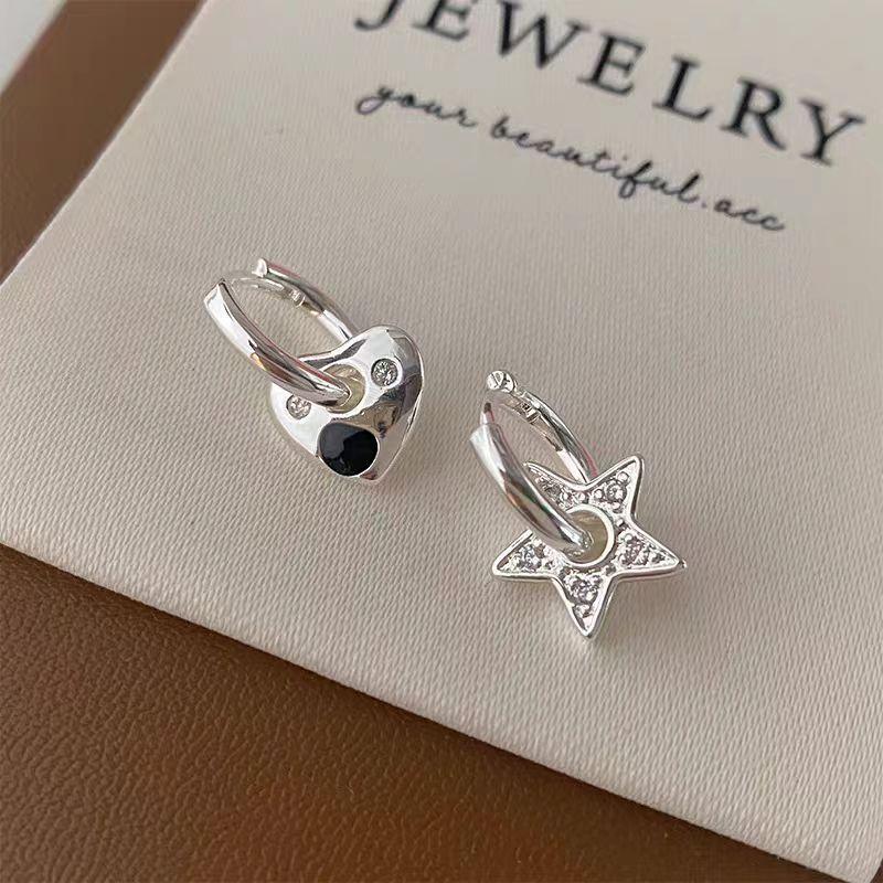 Простые асимметричные серьги-звездочки с сердечками, изысканные серьги-гвоздики для интернет-знаменитостей, оптовая продажа