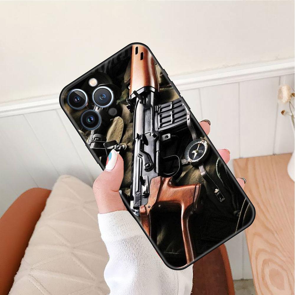 AK47 Handgun Gun Bullets Funda Case para Apple iPhone 14 11 13 12 Pro 7 XR X XS Max 8 Plus 6 6S 14Pro Preto Soft Phone Shell