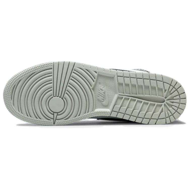 Jordan 1 Retro High OG 'White Cement' GS FD1437-052