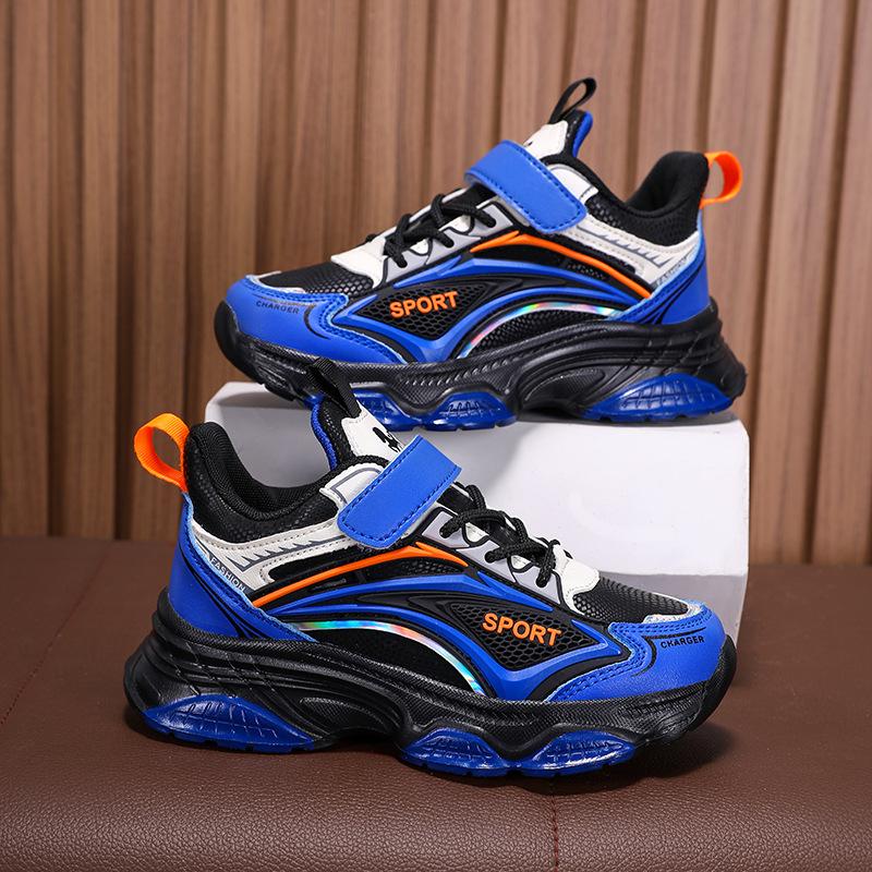 2025 new leather boys shoes autumn waterproof children's sports shoes medium and older children's running shoes boys autumn shoes