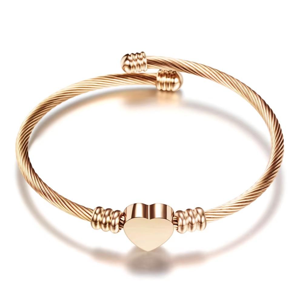 

Five-color Stainless Steel Heart-shaped 11MM Cable, Titanium Steel Opening, Simple and Fashionable Bracelet for Women