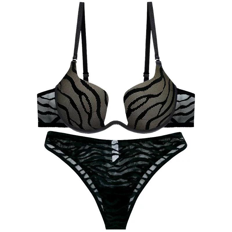 European and American Striped U-Shaped Push-Up Plus Size Bra with Side Support