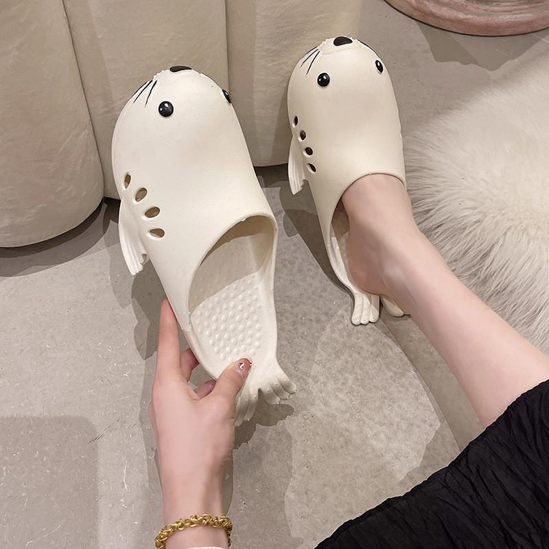 Cute Cartoon Seal Slides With Pvc Breathable Sole For Home And Beach Use