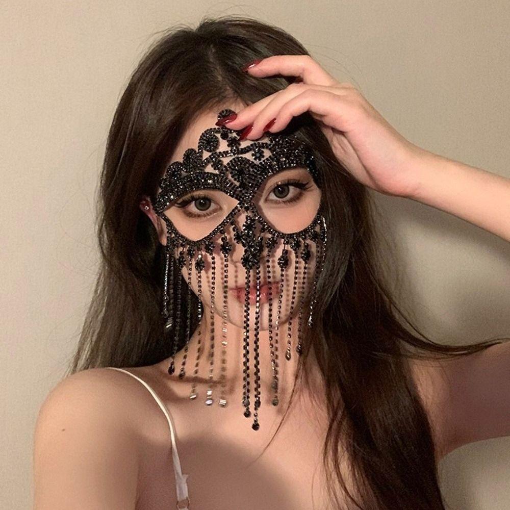 Luxury Face Chain Retro Veil Mask Bohemian Style Rhinestone Mask for Women