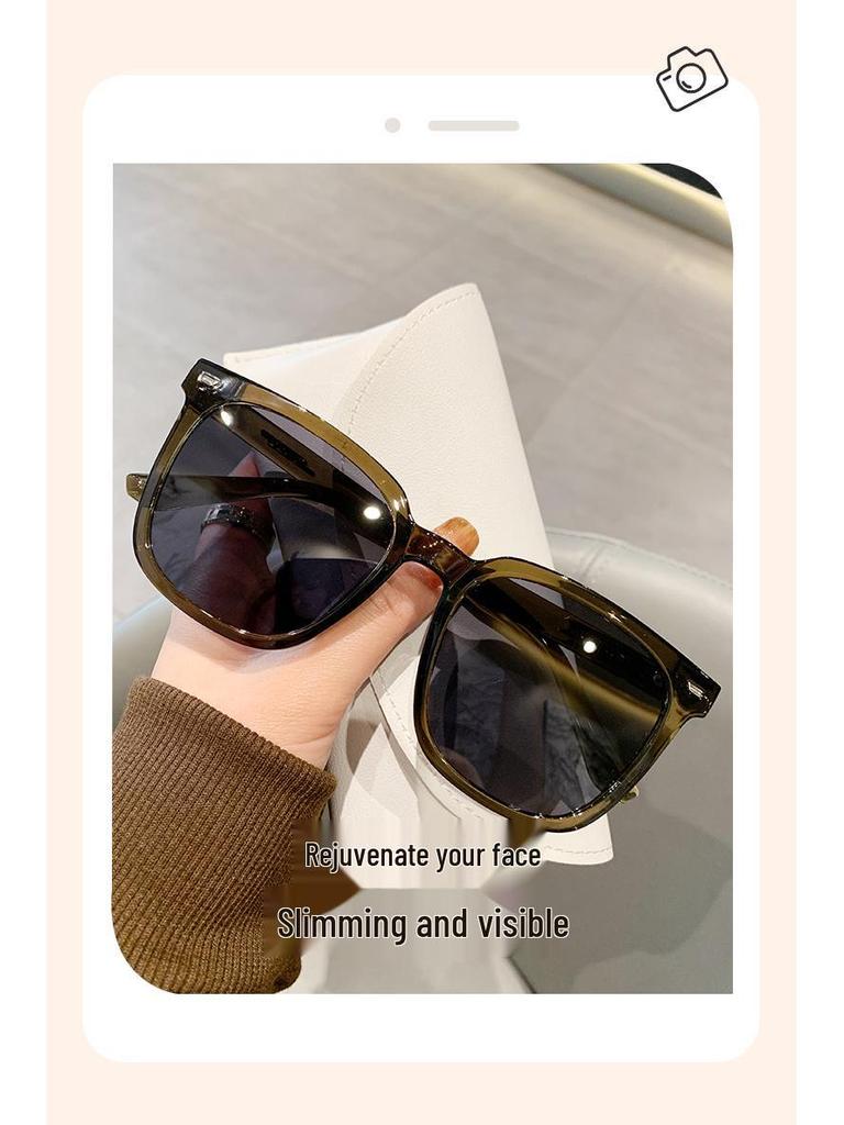 Women's Retro Square Polarized Sunglasses, Anti-UV, Large Frame for Fashion and Driving