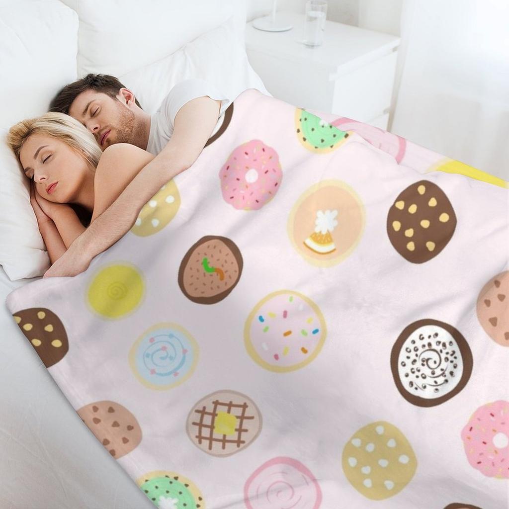 Crumbl Cookie Assortment Yum! Throw Blanket Heavy Luxury Giant Sofa Bed linens Blankets