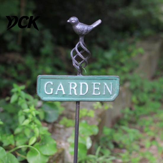 Retro Decorative Yard Stakes Bird Garden Stake, Metal Sign Rustic for Decoration with Stake Flower Bed, Lawn Weather Resistant Support