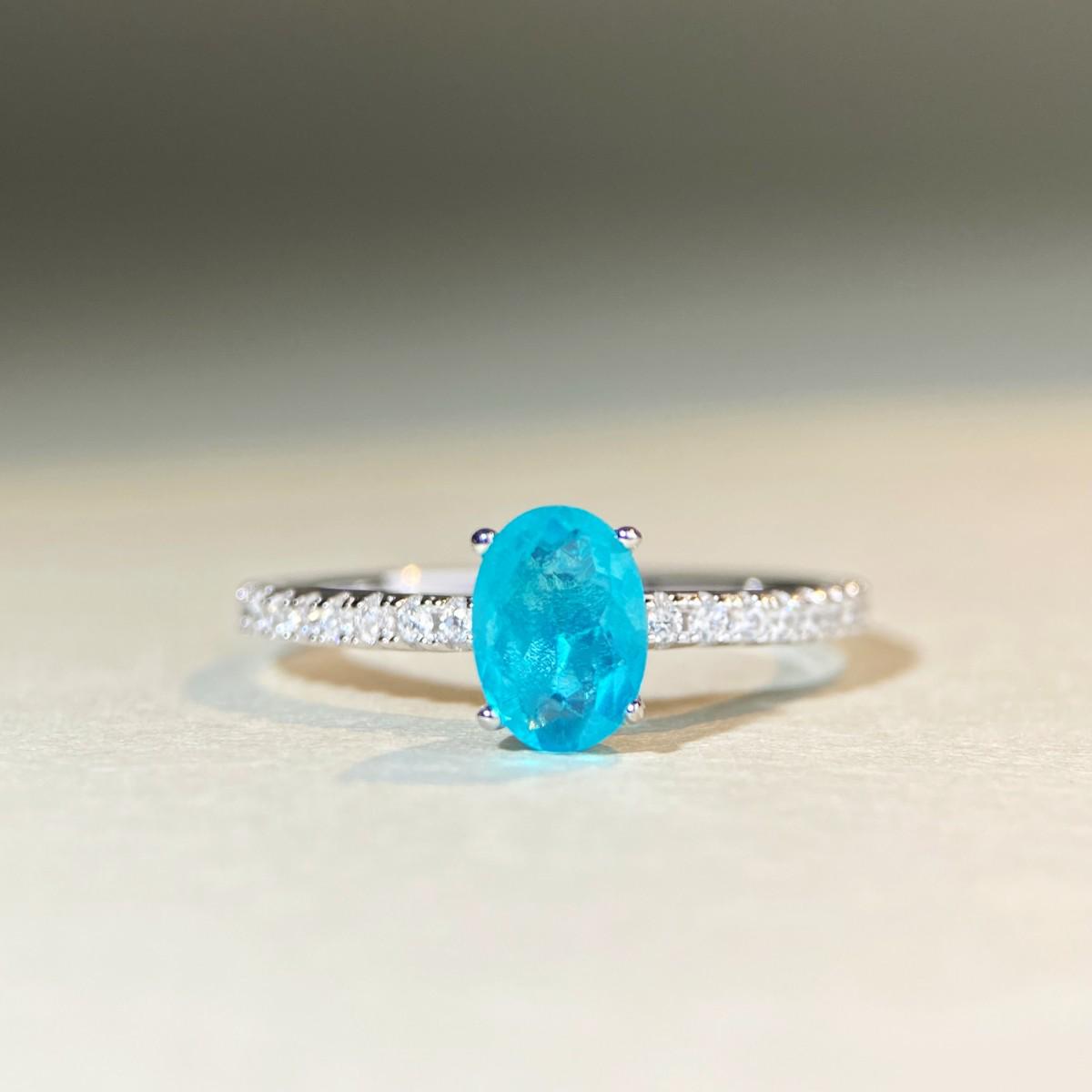 

Nine Beauty Jewelry S925 Sterling Silver Paraiba Ring with High Carbon Diamond and Ice Flower Cut, Oval Green Diamond for Women Size 5
