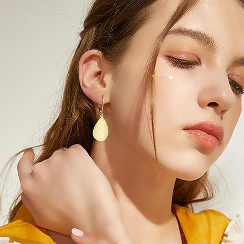 Elegant Striped Teardrop Pendant Earrings for Women