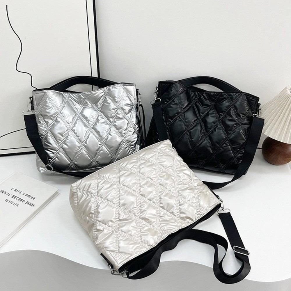 Winter Large Capacity Commuting Handbags New Women's Quilted Patterned Tote Bag Solid Color Single Shoulder Bag Underarm Bag