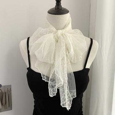 Accessoires – Schals & Tücher