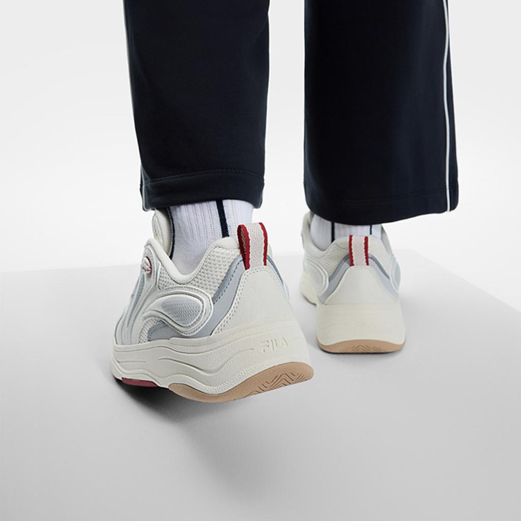 Fila Vibe Retro Series Low-Top Sneakers Women Sneakers White F12W512201FGV